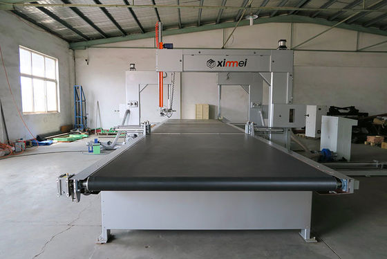 Máquina de corte de espuma 3d de esponja EVA PE vertical totalmente automática